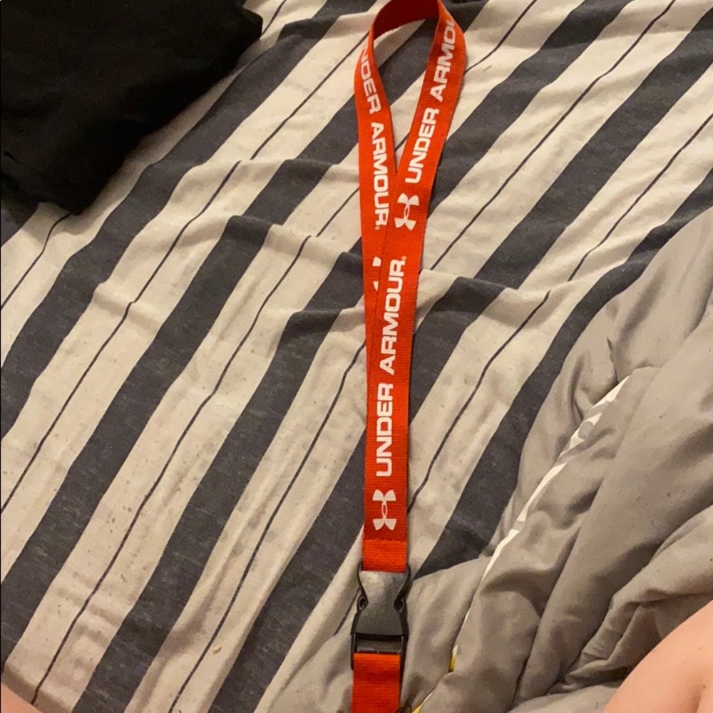 neck hanger